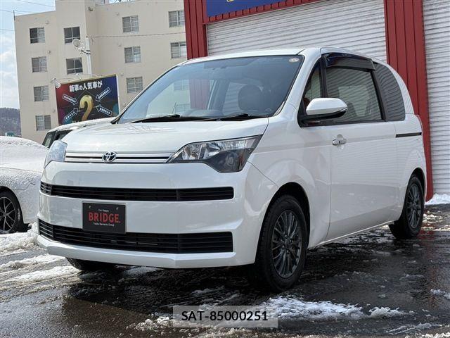 Toyota SPADE 2016-04 6277378-2