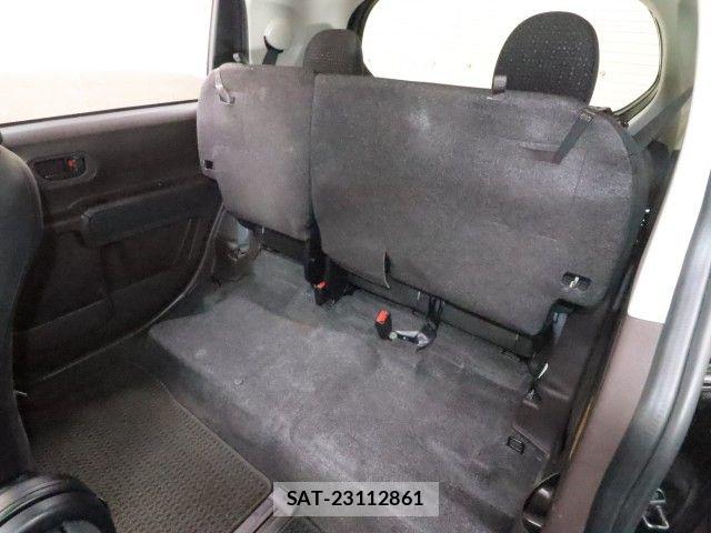 Toyota SPADE 2014-10 6682884-9