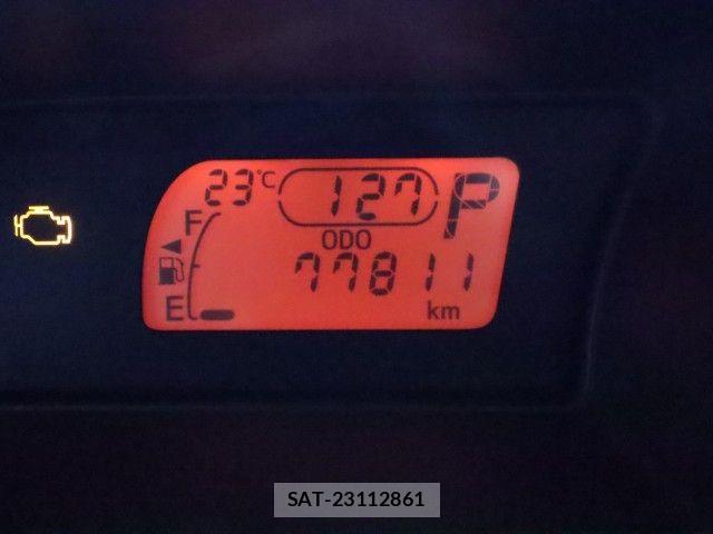 Toyota SPADE 2014-10 6682884-28