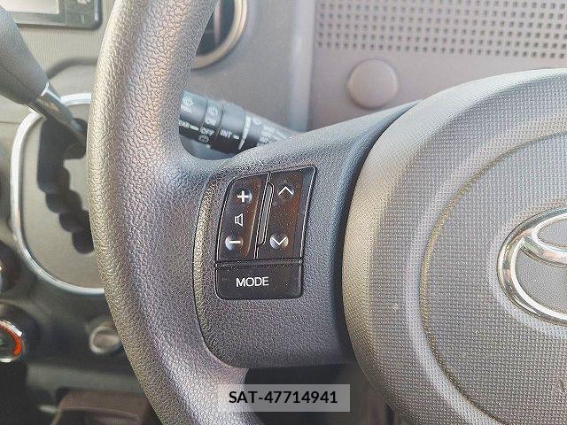 Toyota SPADE 2015-09 6913443-11