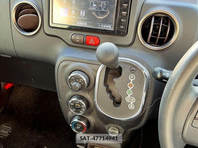 Toyota SPADE 2015-09 6913443-19
