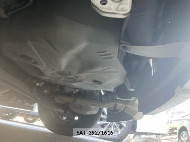 Toyota SPADE 2013-07 6913445-12