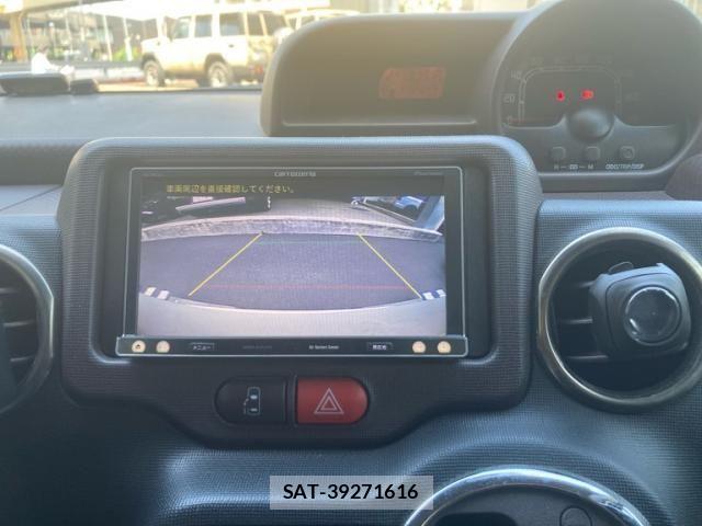 Toyota SPADE 2013-07 6913445-18