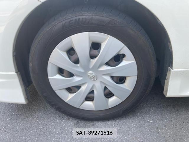Toyota SPADE 2013-07 6913445-6