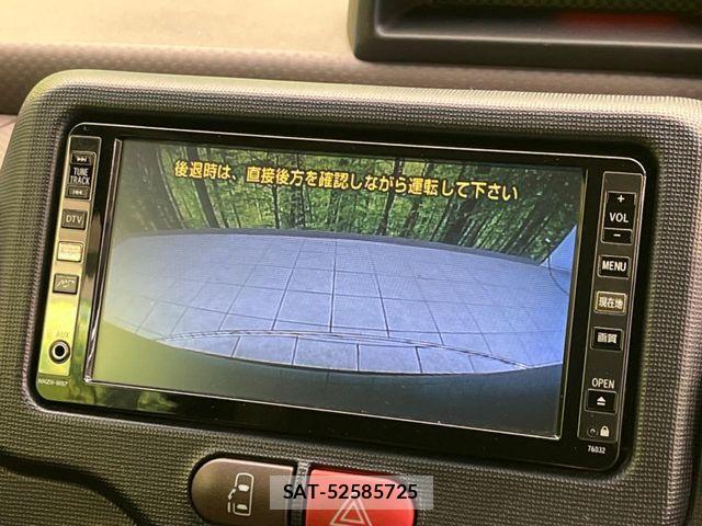 Toyota SPADE 2015-04 6913437-3
