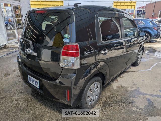 Toyota SPADE 2015-06 7060835-1