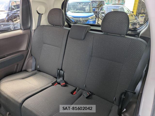 Toyota SPADE 2015-06 7060835-3