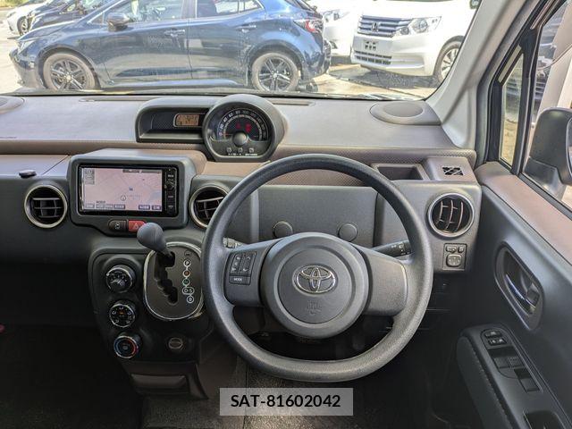 Toyota SPADE 2015-06 7060835-8