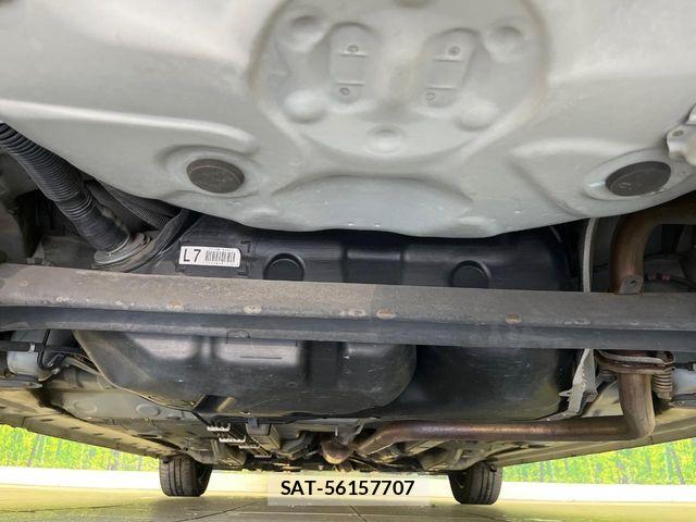 Toyota SPADE 2015-09 7060833-18