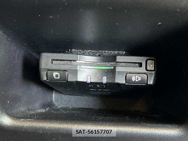 Toyota SPADE 2015-09 7060833-4