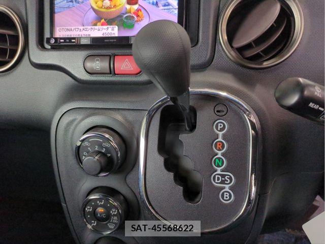 Toyota SPADE 2015-08 7225497-10