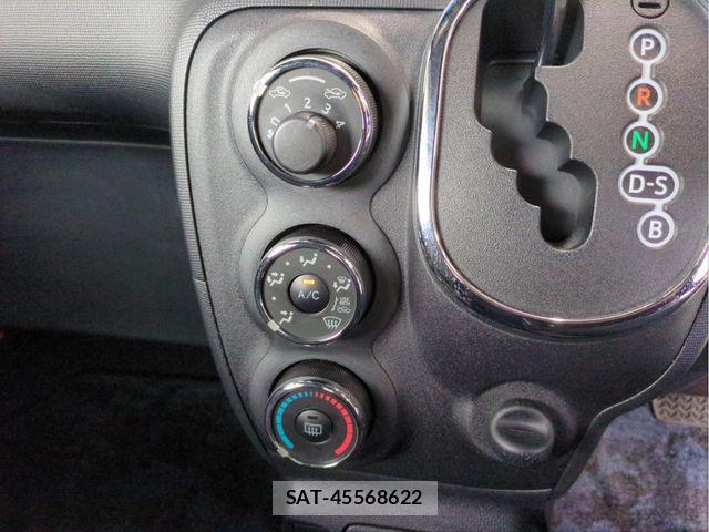 Toyota SPADE 2015-08 7225497-11