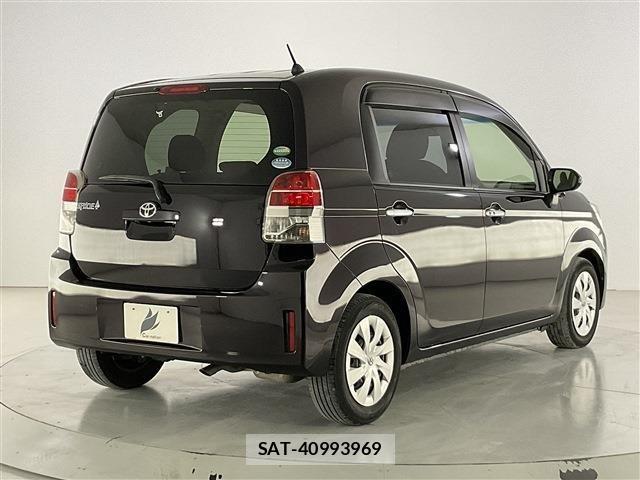 Toyota SPADE 2018-07 7225492-11