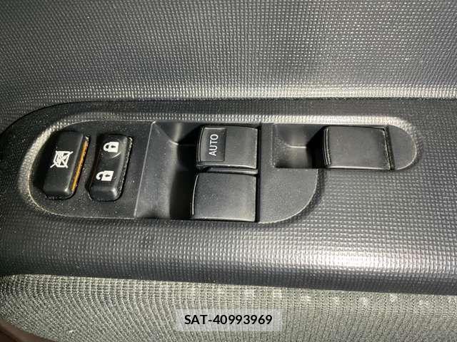 Toyota SPADE 2018-07 7225492-19