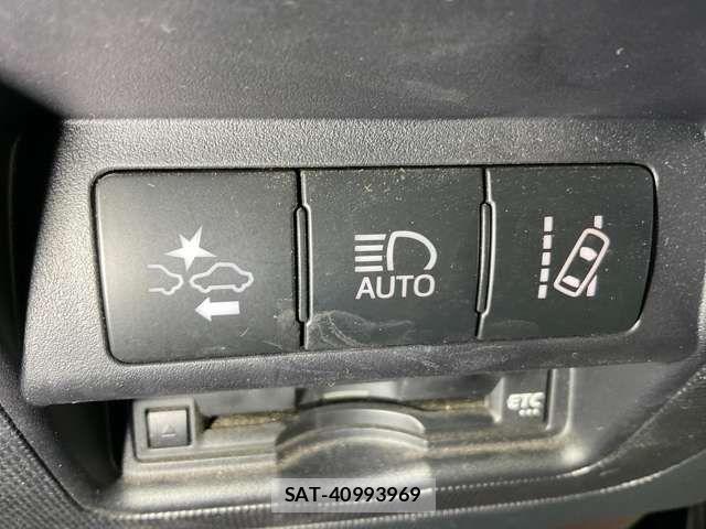 Toyota SPADE 2018-07 7225492-2