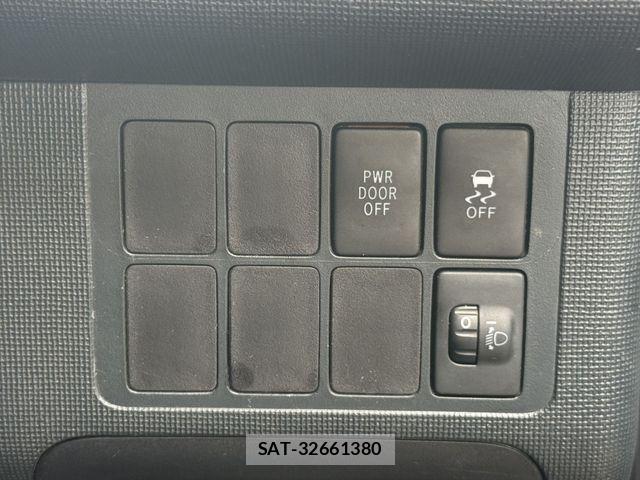 Toyota SPADE 2015-07 7225491-20