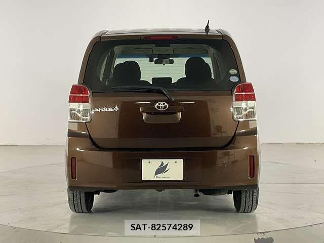 Toyota SPADE 2016-07 7225493-4