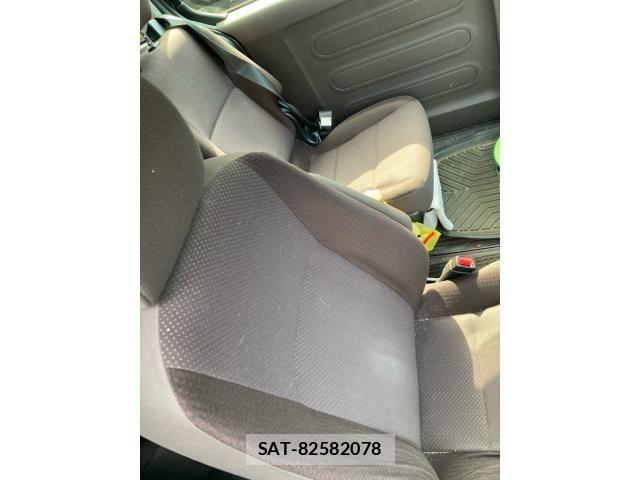 Toyota SPADE 2013-03 7225482-13