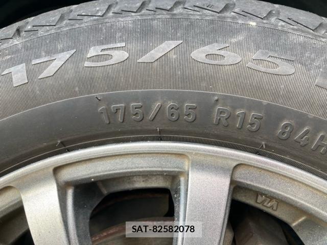 Toyota SPADE 2013-03 7225482-8