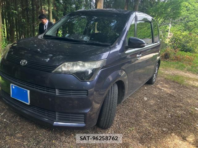 Toyota SPADE 2013-08 7225488-0