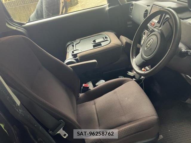 Toyota SPADE 2013-08 7225488-9