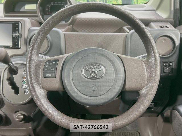 Toyota SPADE 2013-06 7225486-10
