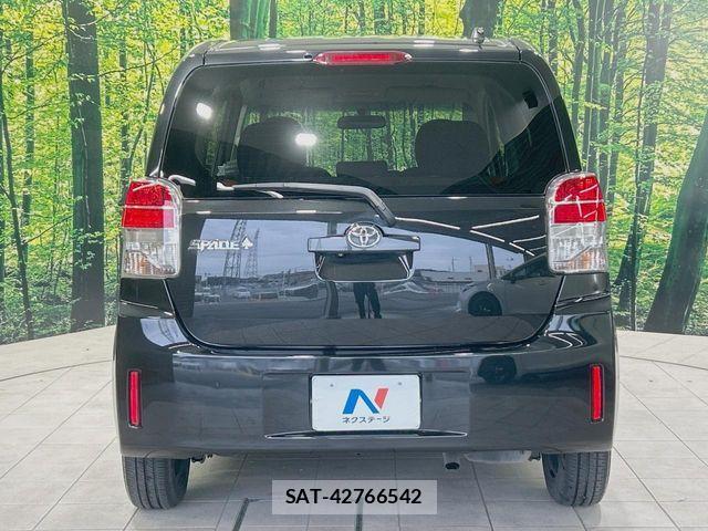 Toyota SPADE 2013-06 7225486-14