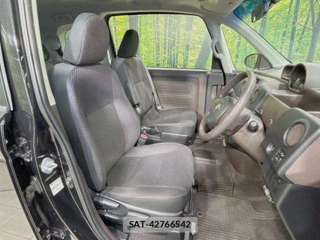 Toyota SPADE 2013-06 7225486-7