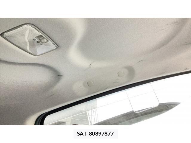 Toyota SPADE 2013-09 7225489-17