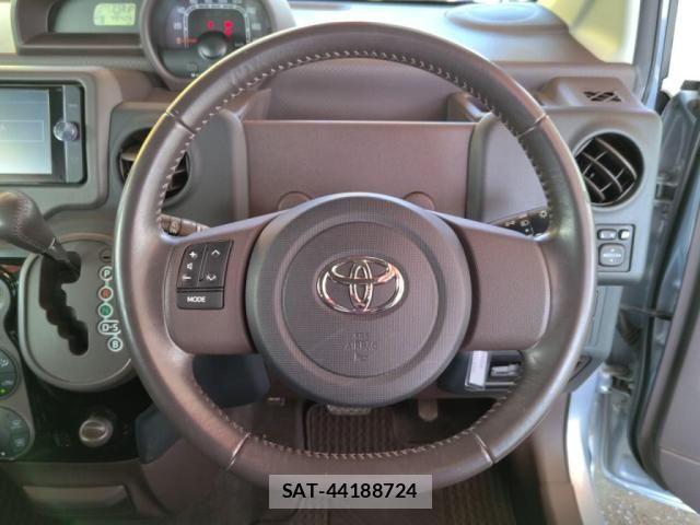 Toyota SPADE 2012-12 7225485-13