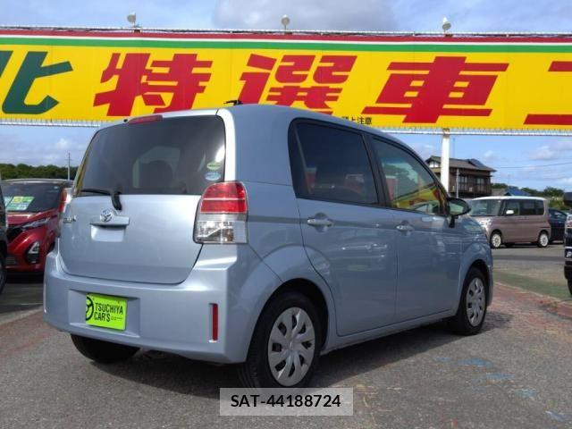 Toyota SPADE 2012-12 7225485-1