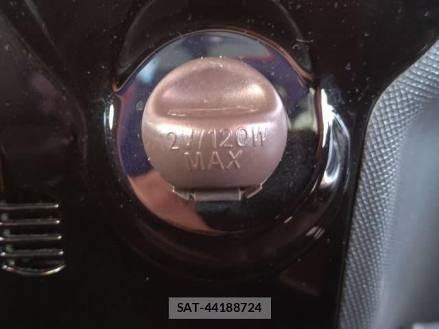 Toyota SPADE 2012-12 7225485-19