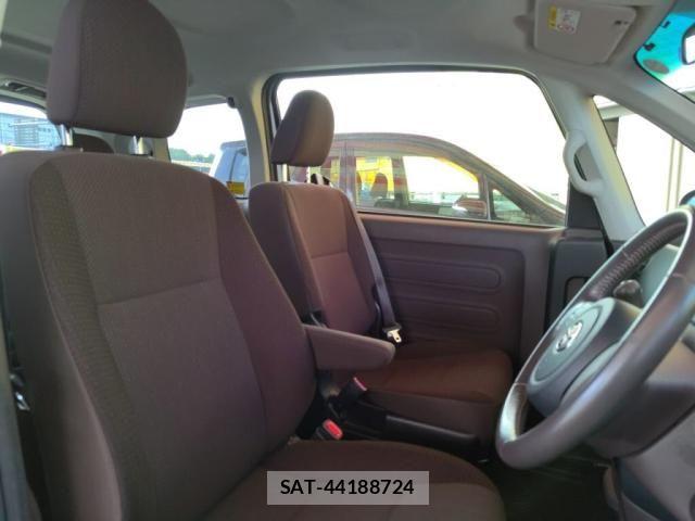 Toyota SPADE 2012-12 7225485-20