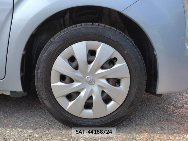 Toyota SPADE 2012-12 7225485-26