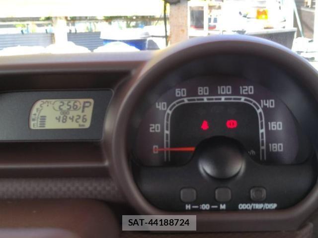Toyota SPADE 2012-12 7225485-28
