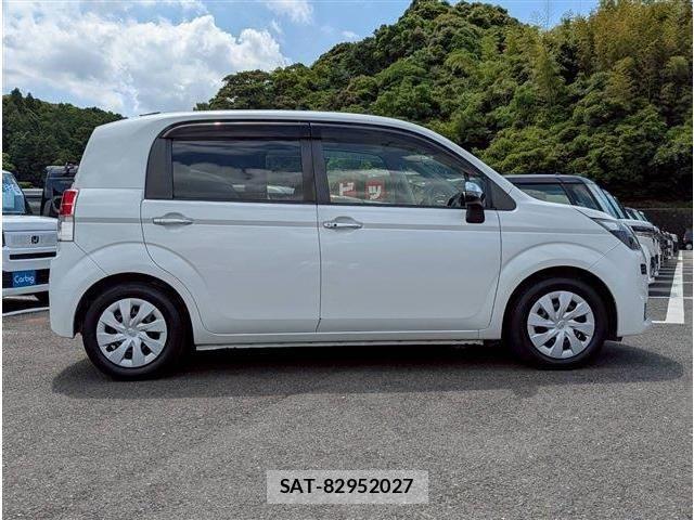 Toyota SPADE 2018-02 7225495-9