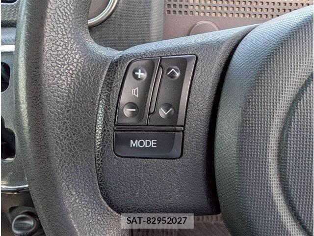 Toyota SPADE 2018-02 7225495-18
