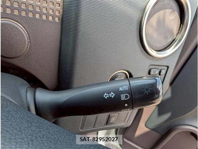 Toyota SPADE 2018-02 7225495-20