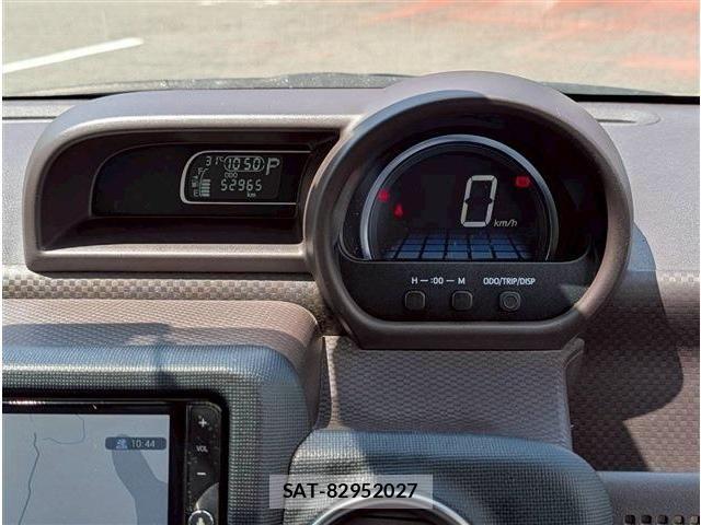 Toyota SPADE 2018-02 7225495-21