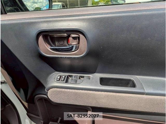 Toyota SPADE 2018-02 7225495-26