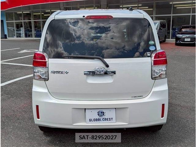 Toyota SPADE 2018-02 7225495-6