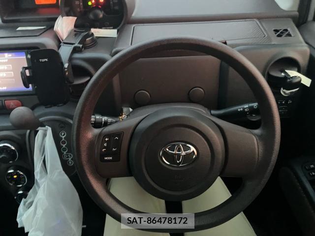 Toyota SPADE 2014-09 7225490-12