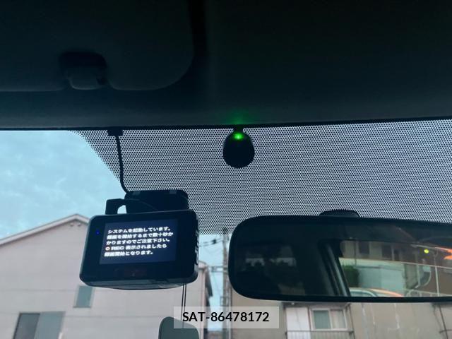 Toyota SPADE 2014-09 7225490-16