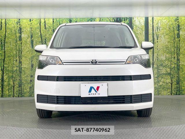 Toyota SPADE 2015-11 7252416-13