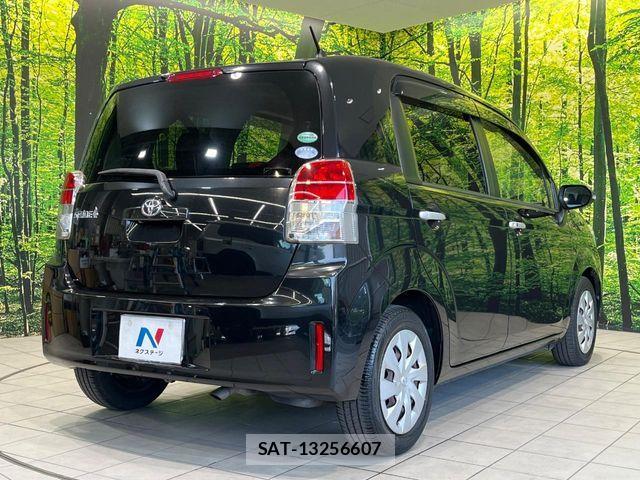 Toyota SPADE 2015-12 7272999-15