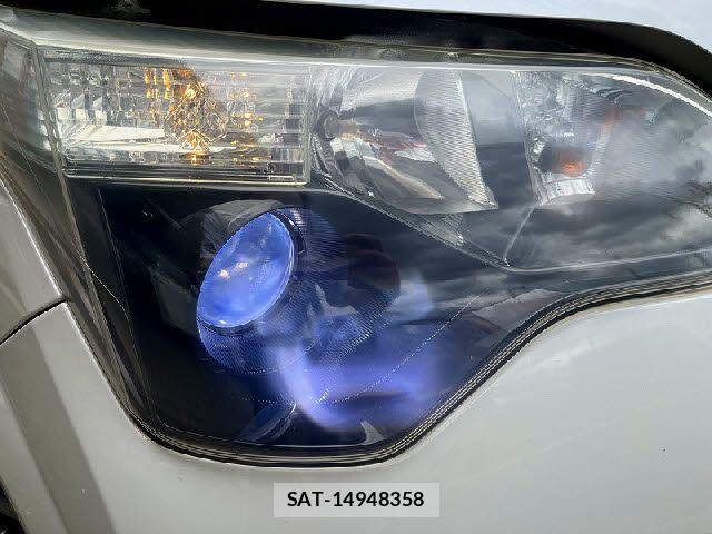 Toyota SPADE 2013-08 7273001-26