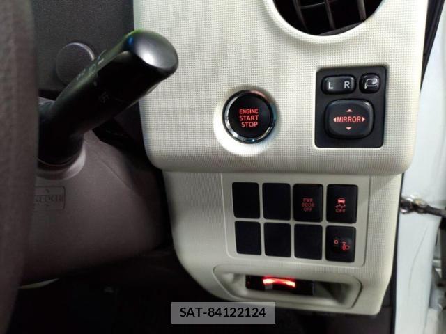 Toyota SPADE 2013-07 7330262-13