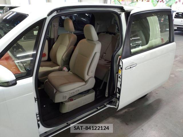 Toyota SPADE 2013-07 7330262-23
