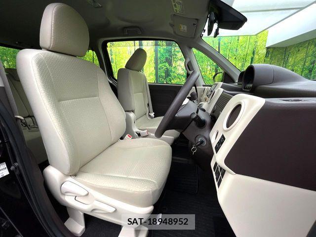 Toyota SPADE 2017-12 7359939-7