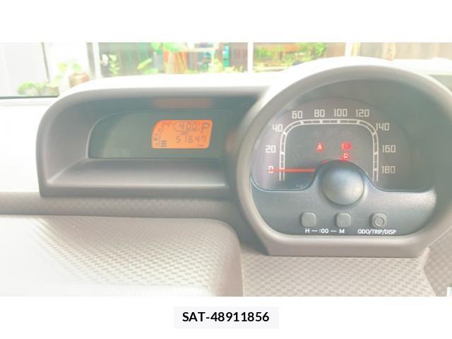 Toyota SPADE 2013-10 7359941-12